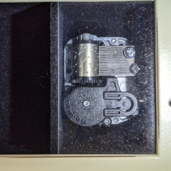 Irish Dance Music Box - Picture 6 of 7